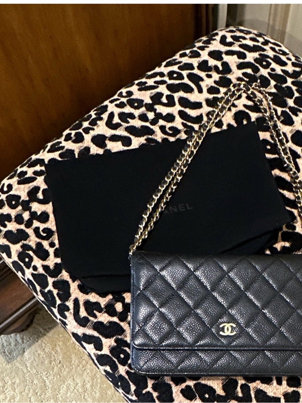 CHANEL Black Quilted Leather Crossbody Wallet with Gold Chain
